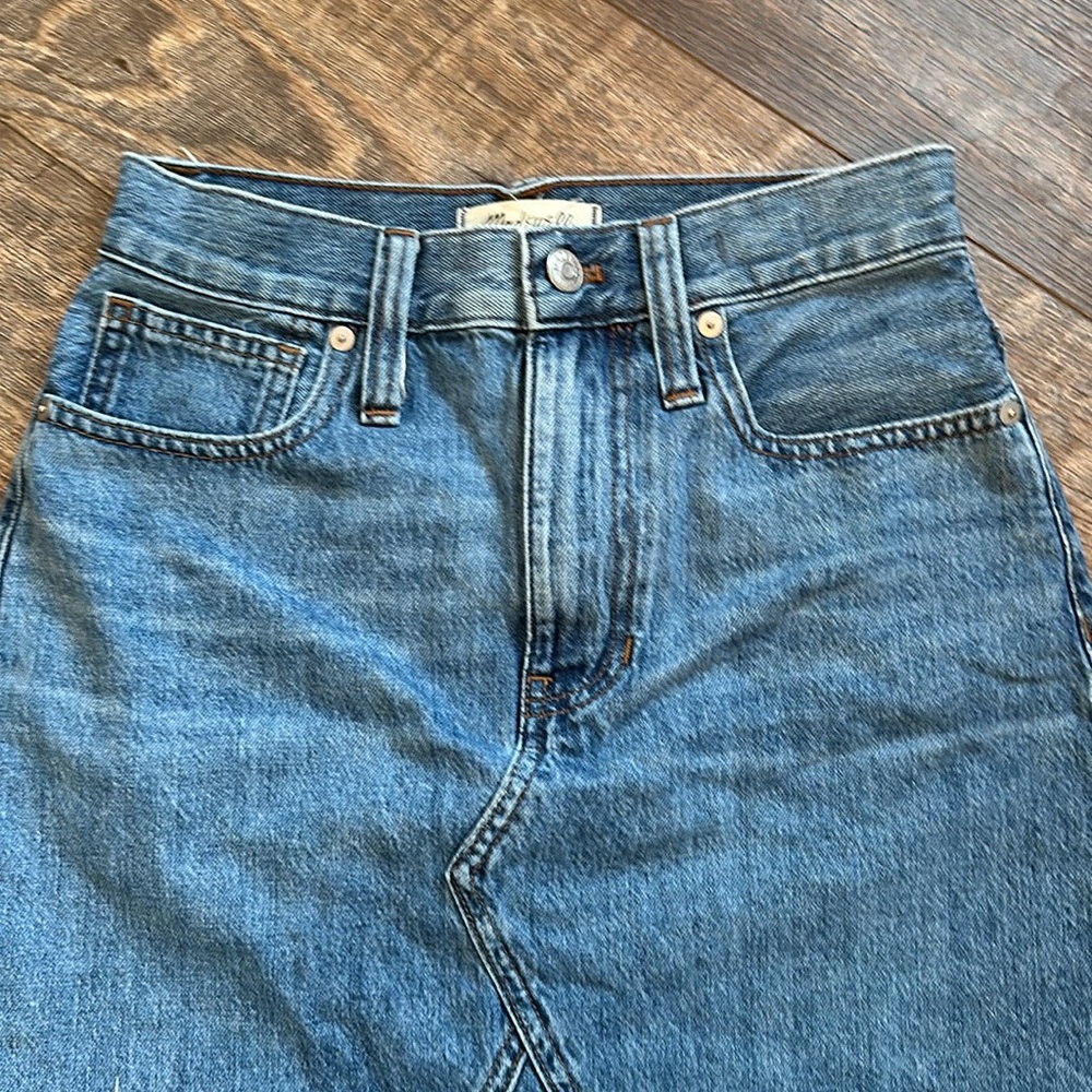 Madewell Denim Skirt - Picture 4 of 15
